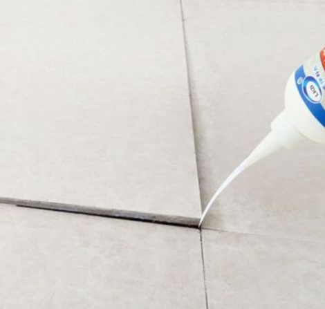 于都瓷砖空鼓维修公司分享卫生间瓷砖脱落的原因可能有以下几点